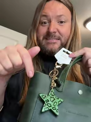 This one has my heart. #bagcharm #stars #bagbling #goldblush #TikTokshopbacktoschool @Gold Blush 