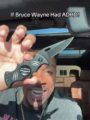 #batknife #pocketknifes #fidgetspinner #brucewayne #knifes 