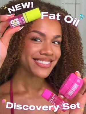 Lips & skin GLOWINGGG✨ & with the same scent??🍬💕 This bundle from @NYX Professional Makeup not only comes with their viral Fat Oil Lip Drio, but their body oil & body butter as well! All in the scent/ flavor “Suga Baddie”😛 #glowyskin #bodyglow #bodycareroutine #lipoil #NYXCosmeticsPartner 