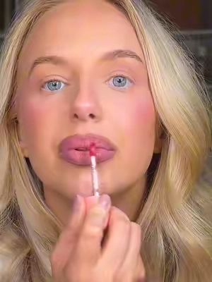 The lip liner stain + the matte blurring lip stain is a lip combo match made in heaven 😍 @Kulfi Beauty 
