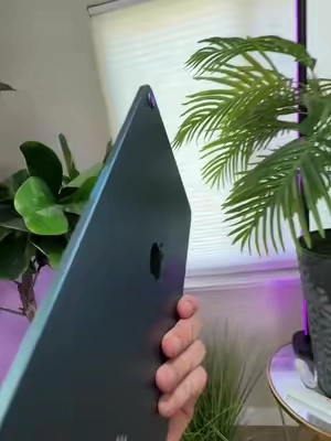 ✨ Refurbished 2022 iPad Air (5th Gen) ✨ 📦 FREE Shipping ✅ 10.9” Liquid Retina Display ⚡ Apple M1 Chip 💾 64GB Storage 🎨 Multiple Colors Available 🔋 Great Battery Life 🛡️ Refurbished • Tested • Ready to Go Limited quantities available—grab yours before they’re gone! 🍎