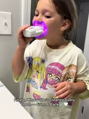 This toothbrush gives me so much more confidence that every tooth is getting a thorough clean — front, back, and those hard-to-reach spots too 🪥✨ Making our brushing routine so much easier. #Autobrush #KidsToothbrush #KidsDentalCare #MomFinds #TikTokShopFinds