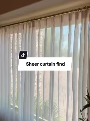 this is in the color natural and it comes with 2 panels ✨😍 #twopagescurtains #sheercurtains #curtains #homedecor #tiktokshopcreatorpicks 