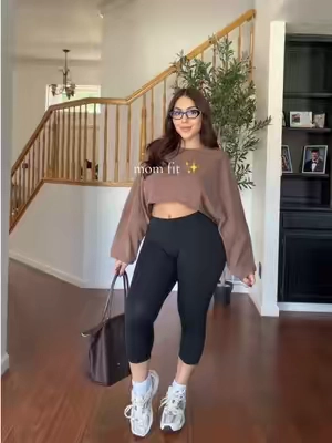 Ootd 🤎✨ #OOTD #fallfashion #casualoutfits #momfit 