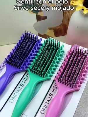 Cepillo para rizos, chao frizz 🥰#tiktokshop#fyp #makeuptutorials #tiktokshopstockup #SohoChic