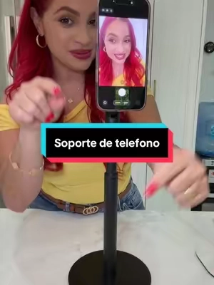 El anterior me funcionaba… hasta que probé la versión mejorada 😂📱 Mucho más movimiento, más ángulos y súper práctico para grabar con las manos libres. #phonestand#contentcreator#TikTokshopbacktoschool#tiktokshopcreatorpicks#phonedeskmount 