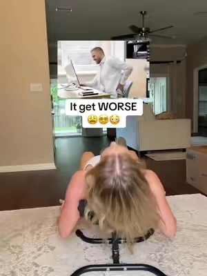 5 mins of decompression has AMAZING benefits 😍 results may vary  #backpainrelief #hippainrelief #inversiontable  