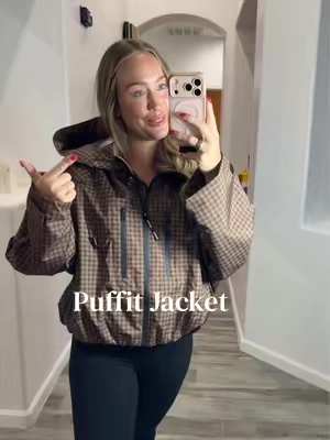 This jacket from @PUFFIT.US is so cute! Rain, wind and stain resistant! #jacketseason #jackets #rainjacket #puffit #jacketstyle 