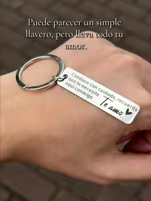 El detalle que llevará tu amor en cada viaje.#ConduceConCuidado #TeAmo #Llavero #RegaloParaÉl #RegaloDePareja l