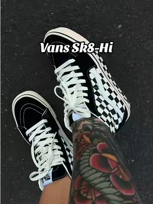 Ok these are my new favorite high tops 🖤 @vans #vans #sk8hi #checkered #hightops 