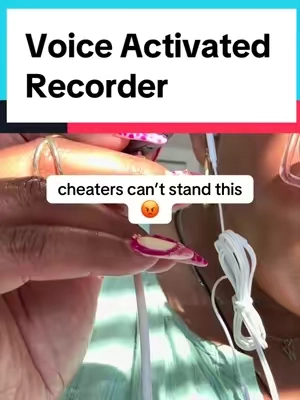 Replying to @Eleesetoocold ❄️ this is a Voice activated recorder  #voicerecorder #recorder #voicerecording #tiktokshopfinds #treasurefinds     