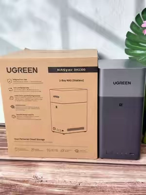 Experience fast, reliable storage with the UGREEN DH2300. It gives you your own private cloud, automatic backups, and smooth file access across all your devices. Perfect for organizing your content, storing videos, and keeping everything safe with simple, dependable performance. #ugreen #nasstorage #hometechsetup #contentcreatorgear #tiktokshop 