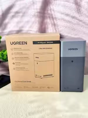 Experience fast, reliable storage with the UGREEN DH2300. It gives you your own private cloud, automatic backups, and smooth file access across all your devices. Perfect for organizing your content, storing videos, and keeping everything safe with simple, dependable performance. #ugreen #nasstorage #SummerFinds #contentcreatorgear #SummerSale 