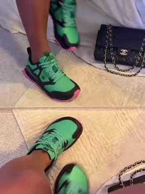 7671621135141801246