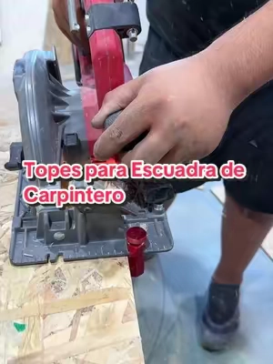 Mide y marca más rápido sin ajustar la escuadra cada vez#DIY #tooltok #homediy #diyhome #summervibes 