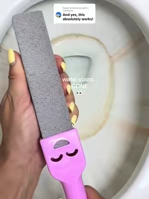 Replying to @liveitlively28 I was honestly surprised at how well this actually worked👌🏼 #toiletcleaner #CleanTok #cleaning #cleaninghacks #asmr 