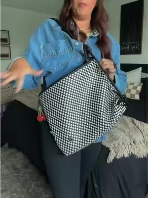 #totebag #totebagaesthetic #irisandrainbow #backpack 