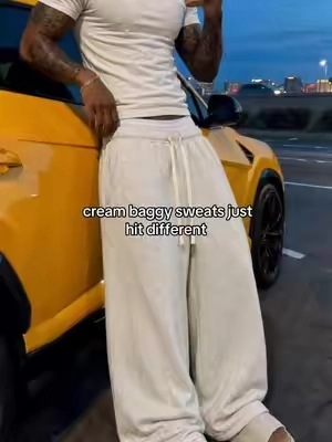 clean color, crazy easy to style #sweatpants #baggypants #whitepants #streetwear #fitcheck 
