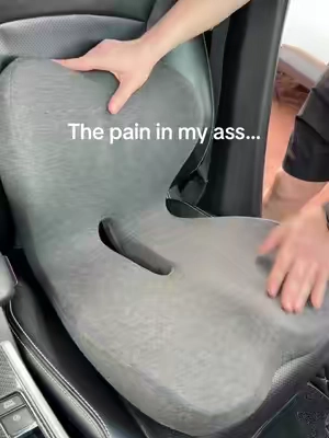 Relieves tension in the lower back muscles and avoids direct pressure on the cоссух. Ideal for sitting for many hours without discomfort.#seatcushion #cojin #sillacomoda #carseatcushions #lowbackpain #sittingpain #legpain