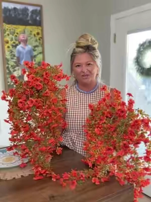 These will go fast!!! #fallporchdecor #flowers #artificialflowers #fall 