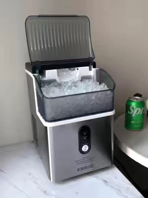 A good nugget ice maker is needed#nuggeticemaker #icemaker #TikTokshopbacktoschool #countertopicemaker #icemakermachine 