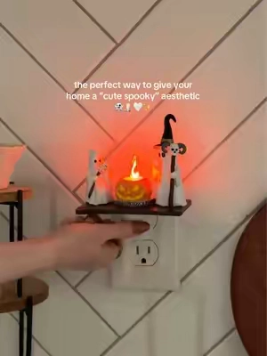 actually obsessed with this little ghostie nightlight, b/c is this not the cutest thing you’ve ever seen?! 👻🕯️#cutespooky #cutehalloween #fallvibes #fallhomedecor #augtober 