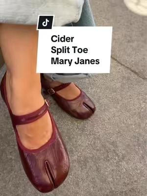 #cidershoes #tabiflats #classicstyle #everydaystyle #tabimaryjane 