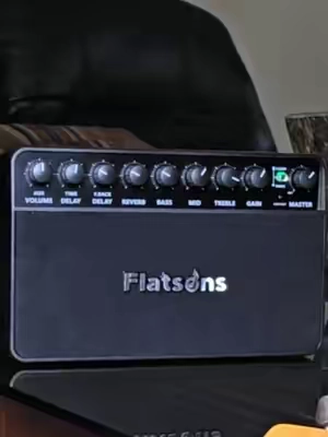 Flatsons FBA 20 WATT cordless amp with built in reverb, delay and distortion.  #guitaramp #amp #amplifier #guitartok #guitargear 
