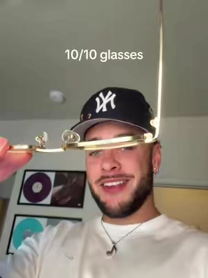 these glasses are a 10/10 #fyp 