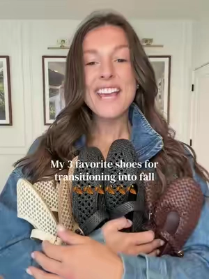 My favorite flats for fall  #fallshoes #fallstyle #maryjanes #flats 