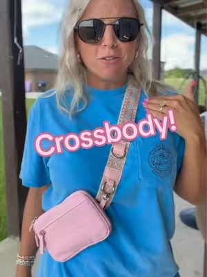 Love this crossbody! #crossbody#wristlet#purse#accessories #tiktokshop 