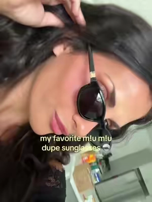 & yes these sunglasses actually say the name brand on the side 💅
