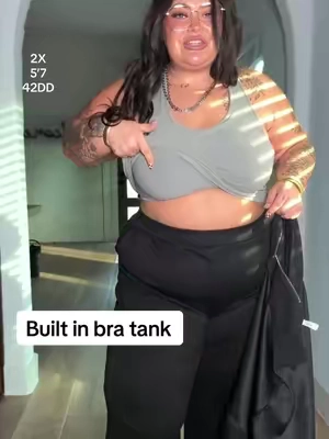 No bra needed. 🤪 @BRXL #plussizefashion #builtinbra #tanktop #activewear #TikTokshopbacktoschool 