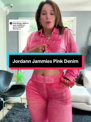 Replying to @Marilyn ¿Pijama o outfit? 💕 Porque este set rosa efecto denim está demasiado lindo para quedarse solo en casa. Cómodo, coqueto y con ese look que definitivamente no parece un pijama. 🎀✨ #PinkPajamas #PajamaSet #DenimLook #TikTokshopbacktoschool 