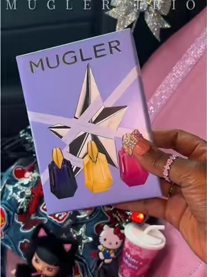 @Mugler’s Alien mini travel set! 🤩 10/10! #mugler #mugleralien #perfumetok #fragrancetiktok #miniperfume 