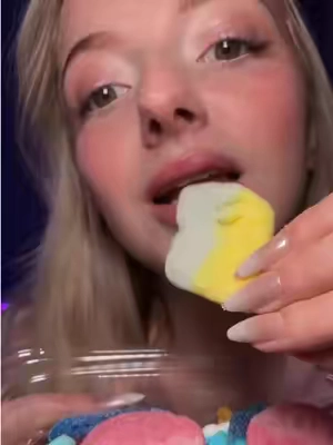 this swedish candy is SO FRESH🤤 #swedishcandy #candy #swedish #mukbang #asmr 