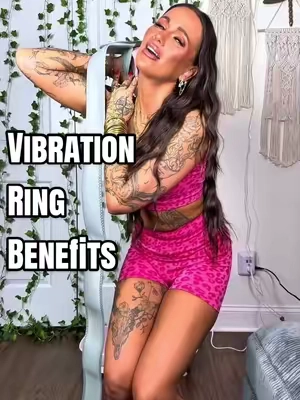 Let’s put this “ab” vibration ring everyone is raving about TO THE TEST 👀😂 @MERACH #vibrationplate #bloatingtips #lymphaticdrainage #massagegun #homefitness 