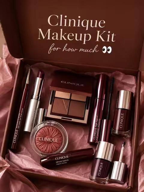 Clinique has TikTok shop exclusive bundles you can't find anywhere else and the price 🤩 no wonder they can't keep this bundle in stock!  #tiktokshopcreatorpicks #TikTokshopbacktoschool #cliniqueblackhoney #clinique #makeupbundles @Clinique 
