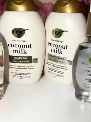 Mi marca favorita de shampoo y con mi aceite favorito es súper buena para el cabello #shampooandconditioner #shampoo #OGX #parati 