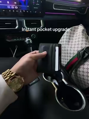 This card holder is TOO clean for the price #cardholder #menswallet #wallet #mensaccessories #mustang 