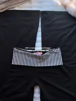 I love the stripes! Perfect for a cozy movie night 🕯️🦢🧦 #edikted #fallaesthetic #falloutfits #coquette #downtowngirl 2000s Y2K grunge cotton clothes rainy nights fall lover autumn Edikted clothes haul back to school season fall season dollette foldover yoga pants Tuscan mom gym baddie Pilates 