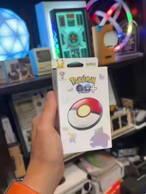 Wow! Automatically catch Pokemon on the go with the #PokemonGoPlus+ absolutely amazing! Must see! #morekahlagaming #fypシ #tiktokshopcreatorpicks  