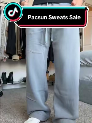 The fit on these are perfect#TikTokshopbacktoschool #mensfashionwear #baggysweats 