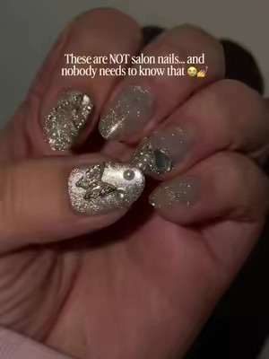 If you love expensive-looking nails but hate salon prices… WATCH THIS 💅🏻 #marianaesquivels #TikTokMadeMeBuyIt #nails #glamnetic #pressonnails @Glamnetic 