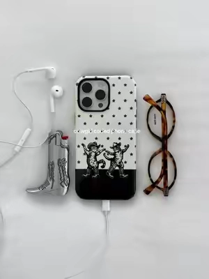 #cowgirl #coolgirl #phonecase #phoneaccessories 