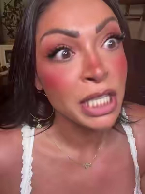 7671828595383340318