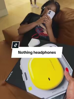 surprising my daughter with the nothing headphones ✨😍 #nothingheadphones #headphones #noisecancellingheadphones #headphonesrecommended #bluetoothheadphones 