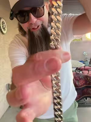 #ad @@PROSTEELif you’re looking for a solid men’s fashionable affordable trending necklace this pro steel solid stainless steel 22 inch men’s Cuban chain necklace great for birthdays, anniversaries, or just because ##tiktokshopsummersale##mensfashion##necklace##stainlesssteeljewelry 