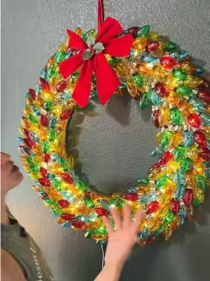It’s stunning… #christmas #christmasdecor #wreath #homedecor #tiktokshopcreatorpicks 