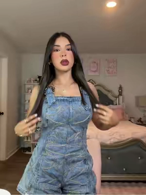Romper @windsorstore 